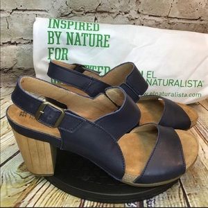 El Naturalista - Blue Leather, Wooden Block Heel